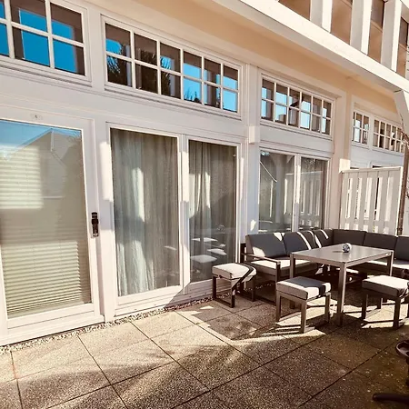 - Strand, Park Und Wald