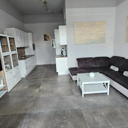 - Strand, Park Und Wald Apartman